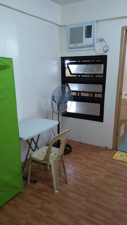 Budget Studio Unit In Makati Manila Exterior photo